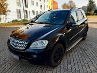 Gebraucht Mercedes ML320 224 PS (164 kW) 2007 Schwarz SUV