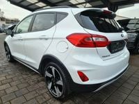 Gebraucht Ford Fiesta Active 101 PS (74 kW) 2018 Weiß Kleinwagen