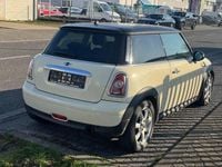 Gebraucht Mini Cooper D 109 PS (80 kW) 2009 Weiß Kleinwagen