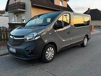 Gebraucht Opel Vivaro 120 PS (88 kW) 2015 Grau Van / Kleinbus
