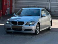 Second-hand BMW 325 218 CP (160 kW) 2005 Argintiu Berlinǎ