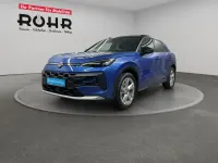 Gebraucht VW T-Roc Life 150 PS (110 kW) 2025 Celestial blue metallic / schwarz uni SUV