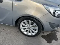 Gebraucht Opel Meriva Innovation 101 PS (74 kW) 2010 Van / Kleinbus