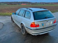 Gebraucht BMW 320 Basis 170 PS (125 kW) 2001 Silber Kombi