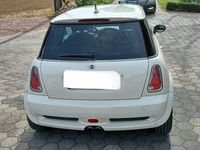 Gebraucht Mini John Cooper Works 237 PS (174 kW) 2004 Weiß Kleinwagen