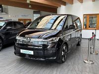 Second-hand VW Multivan Style 150 CP (110 kW) 2022 Negru Monovolum