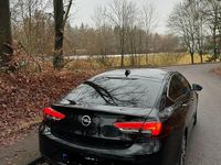 Gebraucht Opel Insignia Sport 140 PS (102 kW) 2018 Schwarz Limousine