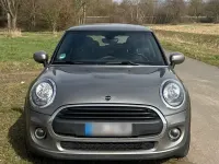 Usado Mini ONE 102 HP (75 kW) 2020 Bege Citadino