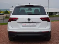 Gebraucht VW Tiguan Move 150 PS (110 kW) 2023 Alpine white SUV