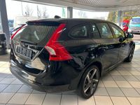 Gebraucht Volvo V60 163 PS (119 kW) 2011 Schwarz Kombi