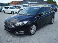 Gebraucht Ford Focus Titanium 125 PS (91 kW) 2015 Schwarz Limousine
