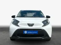 Gebraucht Toyota Aygo X Play 72 PS (52 kW) 2023 Schneeweiß SUV