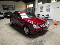 Gebraucht Mercedes C200 163 PS (119 kW) 2001 Rot Coupé