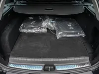 Gebraucht Mercedes C300e Avantgarde 2023 Schwarz Kombi
