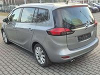 Gebraucht Opel Zafira Tourer Active 165 PS (121 kW) 2013 Silbersee/perl silber (m2) Van / Kleinbus
