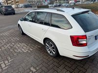 Gebraucht Skoda Octavia Soleil 150 PS (110 kW) 2019 Weiß Kombi