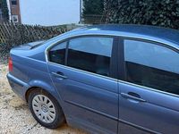 Gebraucht BMW 320 170 PS (125 kW) 2002 Blau Limousine
