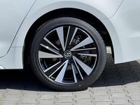 Neu Toyota Corolla Style 140 PS (102 kW) 2025 Metallic gegen aufpreis Kombi