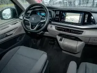 Second-hand VW Multivan 218 CP (160 kW) 2024 Gri Monovolum