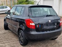Gebraucht Skoda Fabia 60 PS (44 kW) 2009 Schwarz Kleinwagen