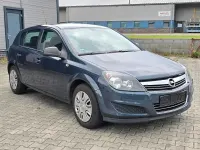 Gebraucht Opel Astra Selection 90 PS (66 kW) 2009 Grau Limousine