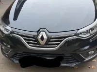Gebraucht Renault Mégane GrandTour Bose Edition 131 PS (96 kW) 2017 Schwarz Kombi