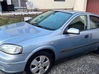 Usata Opel Astra 86 CV (63 kW) 2002 Argento Berlina