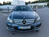 Gebraucht Mercedes C180 156 PS (114 kW) 2014 Grau Kombi