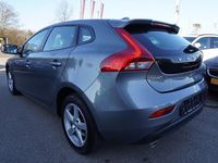 Gebraucht Volvo V40 150 PS (110 kW) 2019 Grau Limousine