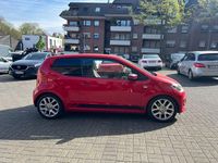 Usado VW up! move up! 60 HP (44 kW) 2013 Vermelho Citadino