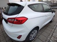 gebraucht Ford Fiesta 1.1 75 PS 35 Tkm/Klima/Navigation/Sitzhzg/Lenkhzg