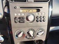 Gebraucht Opel Agila Edition 65 PS (47 kW) 2011 Weiß Kleinwagen