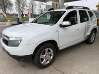 Usado Dacia Duster 105 HP (77 kW) 2012 Branco SUV