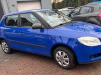 Gebraucht Skoda Fabia Classic 60 PS (44 kW) 2010 Blau Kleinwagen