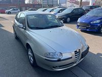 Gebraucht Alfa Romeo 147 105 PS (77 kW) 2004 Silber Kleinwagen