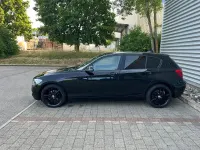 Gebraucht BMW 114 102 PS (75 kW) 2014 Schwarz Kleinwagen