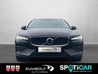 Gebraucht Volvo V60 Pro 190 PS (139 kW) 2019 Onyx black / metallic (metallic) Kombi