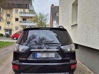 Gebraucht Mitsubishi Outlander 156 PS (114 kW) 2011 Schwarz SUV