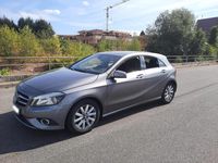 Gebraucht Mercedes A180 122 PS (89 kW) 2015 Grau Kleinwagen