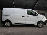 Usata Citroën Jumpy 122 CV (89 kW) 2019 Bianco Monovolume