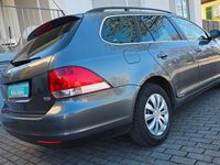 Gebraucht VW Golf VI 122 PS (89 kW) 2010 Dunkel Kleinwagen