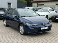 Gebraucht VW Golf VIII Life 150 PS (110 kW) 2022 Atlantik blue metallic Kombi