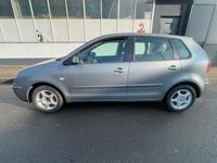 Gebraucht VW Polo 75 PS (55 kW) 2004 Silber Kleinwagen