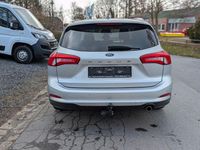 Usata Ford Focus Cool & Connect 120 CV (88 kW) 2020 Argento Station wagon