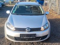 Gebraucht VW Golf VI 105 PS (77 kW) 2010 Silber Kleinwagen