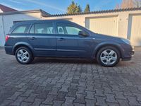 Gebraucht Opel Astra Edition 116 PS (85 kW) 2008 Blau Limousine