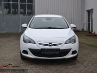 Gebraucht Opel Astra GTC Basis 136 PS (100 kW) 2015 Weiß Coupé