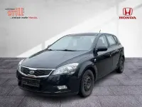 Gebraucht Kia Ceed Vision 90 PS (66 kW) 2010 Zilinaschwarz met. Kleinwagen