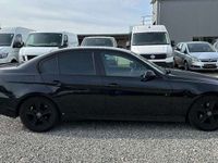 gebraucht BMW 318 d Lim Xenon Navi Schiebedach PM5 TÜV 2025