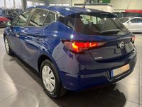 Gebraucht Opel Astra 105 PS (77 kW) 2018 Indigo blau Limousine